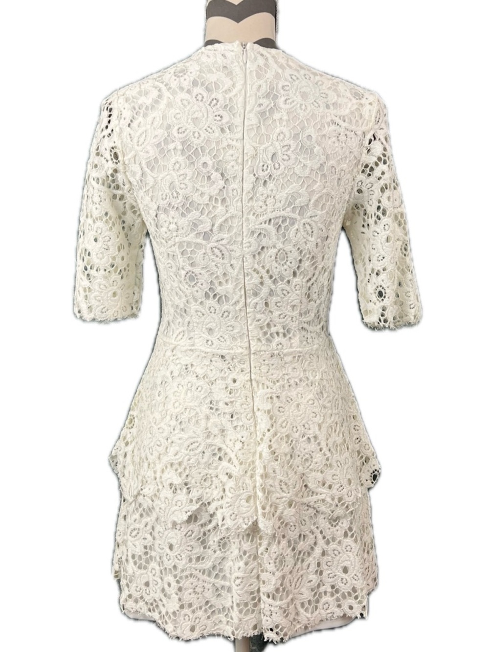 Missguided Lace Tiered Mini Dress – Size 6 - Picture 5 of 11